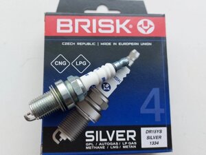 Свічки запалювання 2110 (16 кл.) Silver (Brisk) під газ DR15YS/1334 Код/Артикул 30 4009