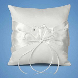 Подушечка для кілець атласна 20*20 см, біла стрічка, прикраса у формі квітів із камінням (арт. 0719-2) Код/Артикул