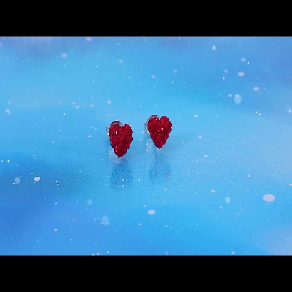 Сережки-гвоздики у формі серця зі стерлінгового срібла 925 проби з червоними кристалами для дівчаток та жінок Під від компанії greencard - фото 1