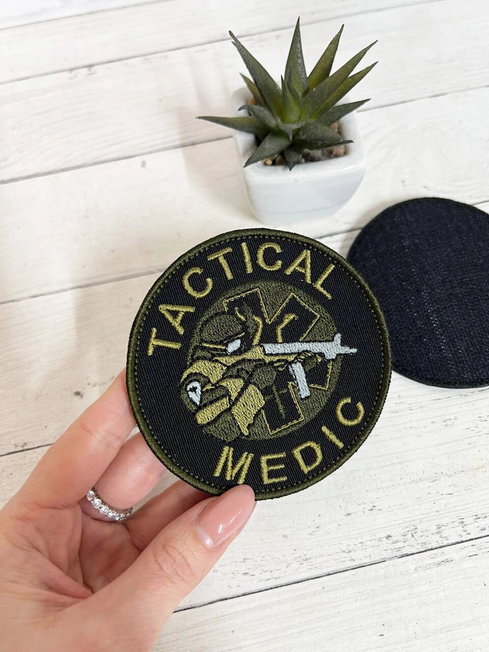 Шеврон  Нашивка Тактичний Медик (Tactical medic) діаметр 90 мм Код/Артикул 168 від компанії greencard - фото 1