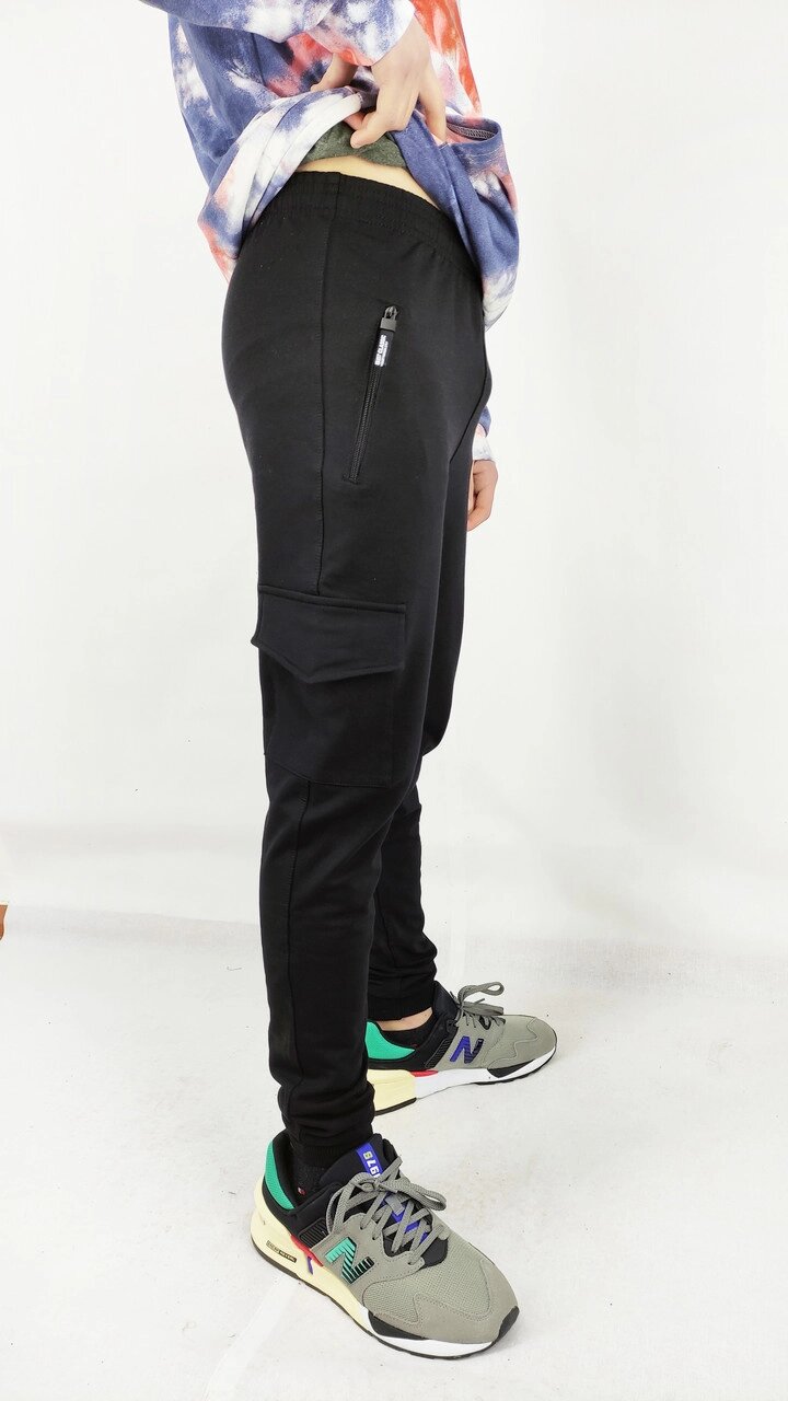 Спортивні чоловічі Джосери з накладними кишенями двунітка з манжетами S, M, L, XL, XXL Код / Артикул 64 11178 від компанії greencard - фото 1