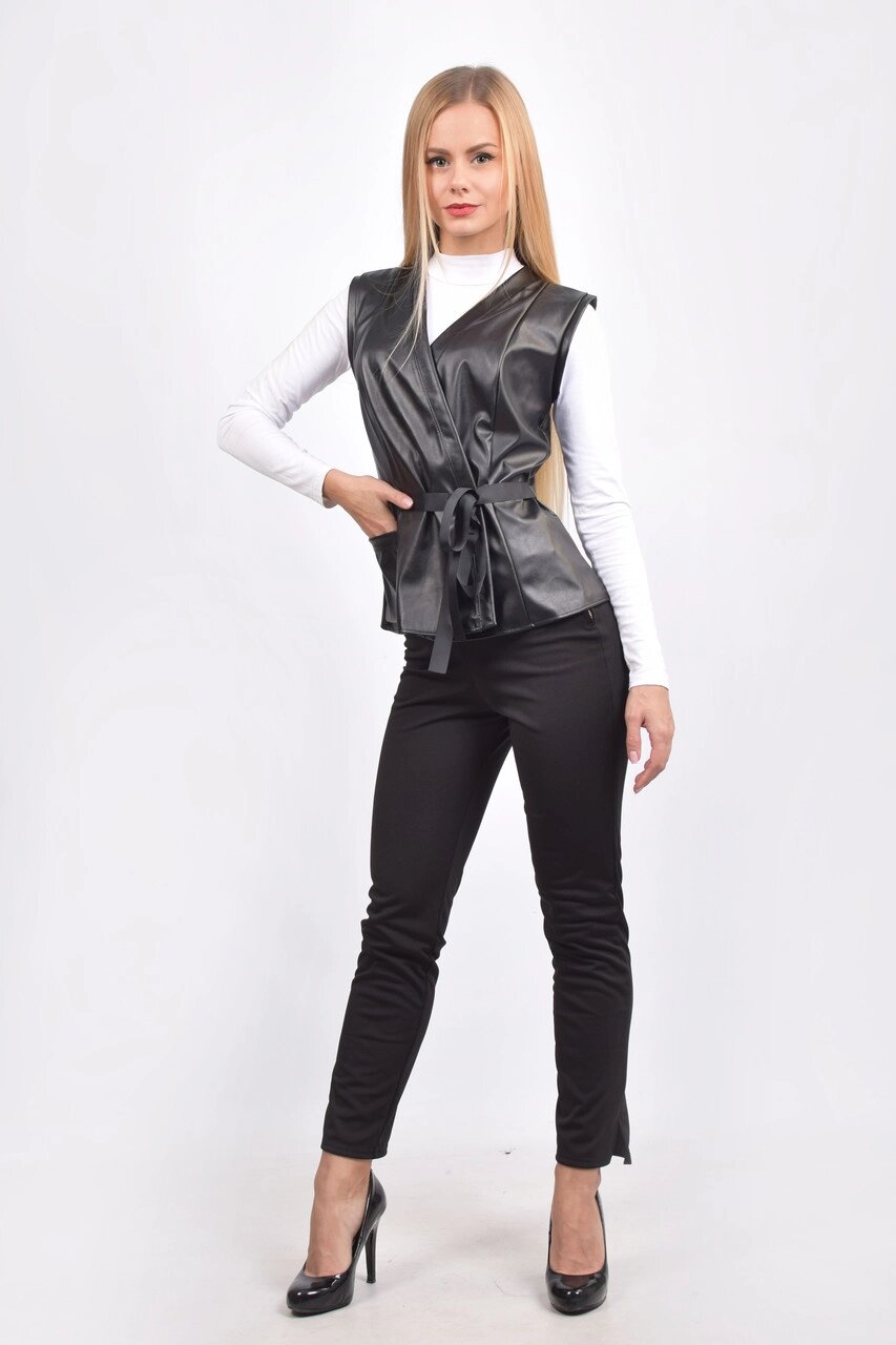 Стильний жіночий жакет без рукавів (жилет) з екошкіри Код/Артикул 24 420 S від компанії greencard - фото 1