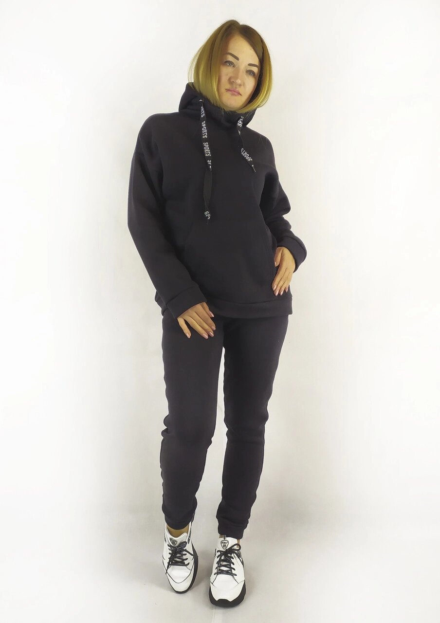 Сучасний жіночий теплий спортивний костюм у чорному кольорі з капюшоном та завуженими штанами S,M,L Код/Артикул 64 11067 від компанії greencard - фото 1