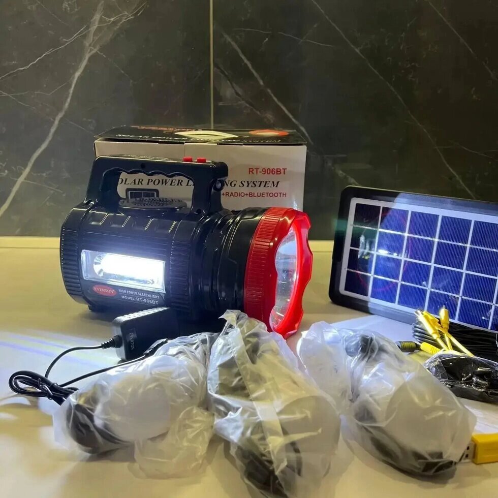 Літьєвий  Ліхтар на сонячній батареї та зарядному пристрої Gold Silver GS-580 15W 30 LED з радіо, MP3 та повербанком від компанії Кактус - фото 1