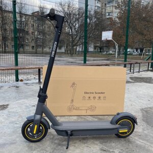 Електросамокат Ninebot G30 MAX Ultra 600W, 18Ah, 2024, Чорний — Потужність і комфорт для міських поїздок