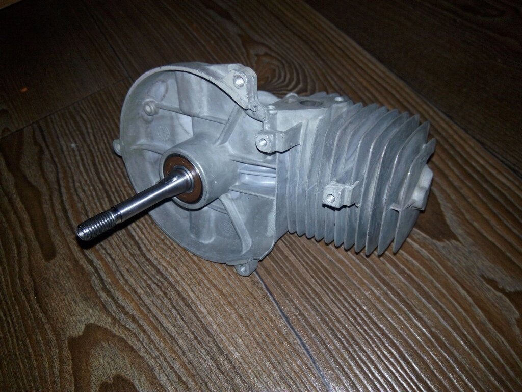 Двигун до мотокоси oleo-mac sparta 25 від компанії ПП Скринніков - фото 1