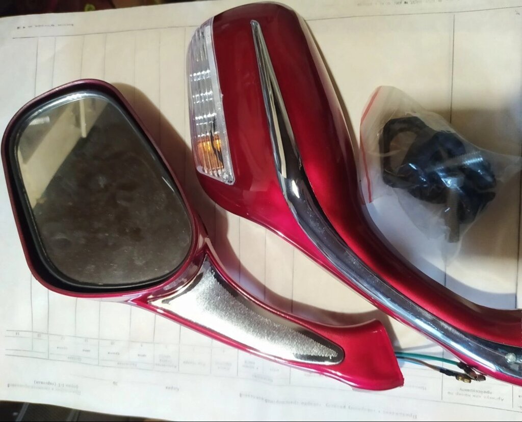 Дзеркала Ø8 крапля червоні з поворотами на скутер Honda Tact 51 від компанії ПП Скринніков - фото 1