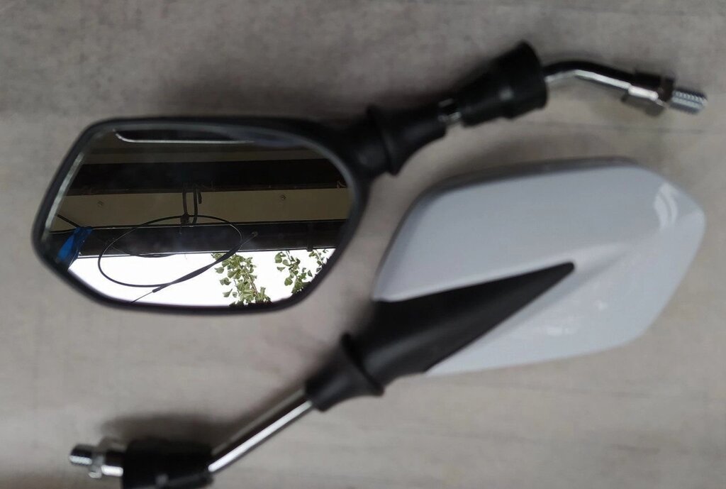 Дзеркала стрілоподібні (білі) Ø 8 короткі для скутера Honda Dio18 від компанії ПП Скринніков - фото 1