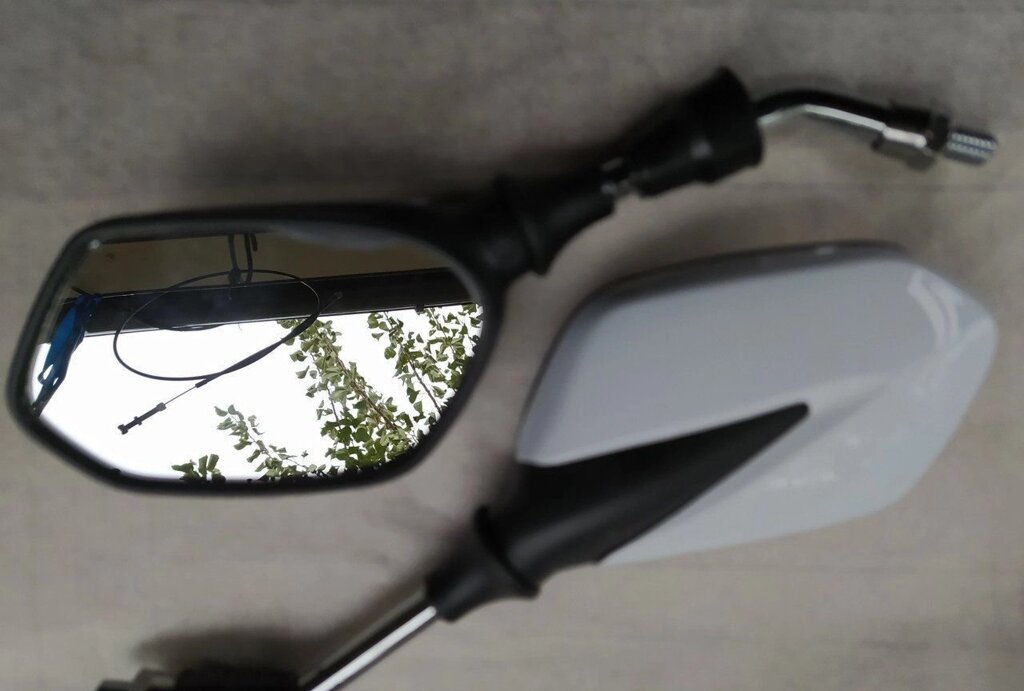 Дзеркала стрілоподібні (білі) короткі Ø8 для скутера Honda Tact 30,31 від компанії ПП Скринніков - фото 1