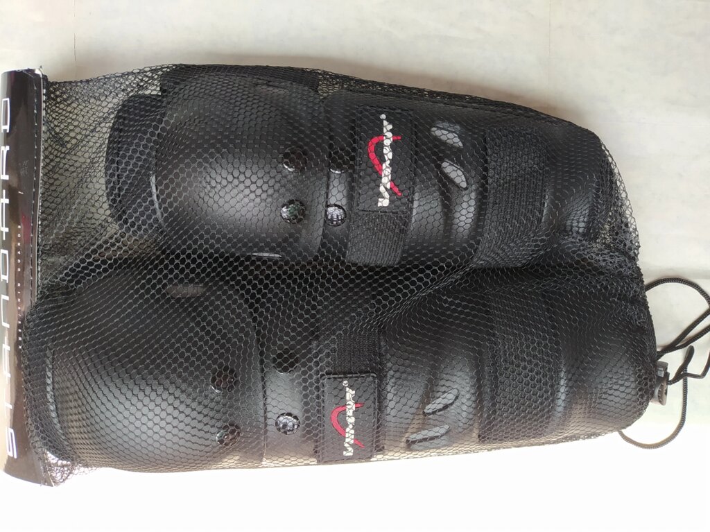 Мотозахисту наколінники + налокітники пластик чорні для скутера Honda Tact 24 від компанії ПП Скринніков - фото 1