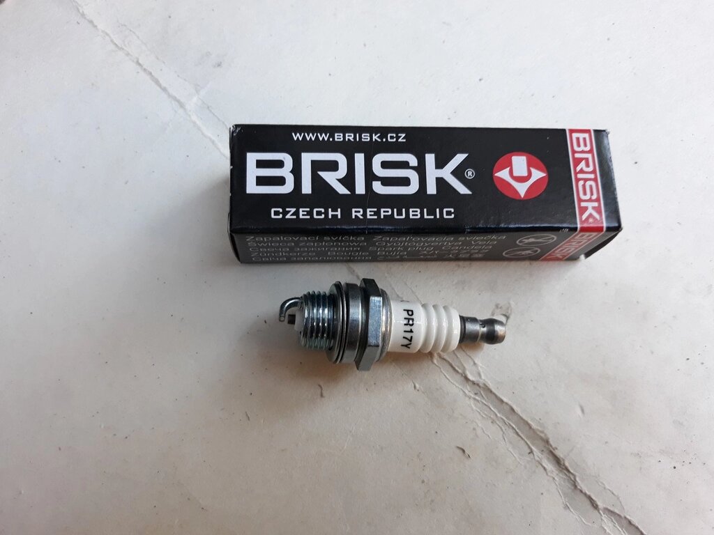 Свічка Brisk М14 * 1,25 9,5 мм від компанії ПП Скринніков - фото 1