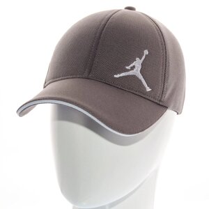 Бейсболка закрита універсальна на стрейч-гумці кепка кукурудза з брендовою вишивкою Jordan BSH18029 Сірий