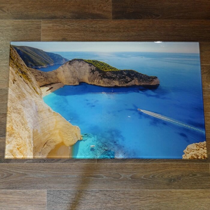 Скляне панно на стіну / Інтер'єрна картина на склі Гори море від компанії Аквамарин - фото 1