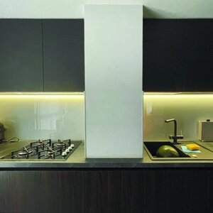 Скляний однотонний фартух на стіну кухню / Скиналі сірого кольору