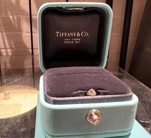Фірмова коробка Tiffany&amp, Co. Тіффані. Новий.