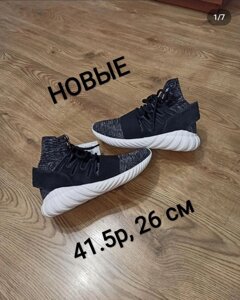 Кросівки Adidas Tubular Doom Primeknit Розмір 41.5/26 см Нові