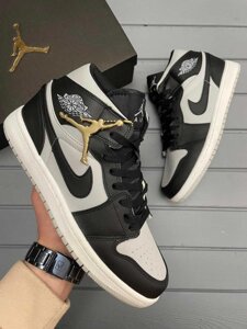 Кросівки Nike Air Jordan 1 (сірі, чорний знак)