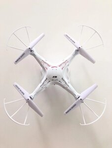 Квадрок ер Syma X5 дрон