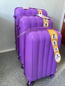 НОВІ валізи (дорожні валізи) преміум якості!