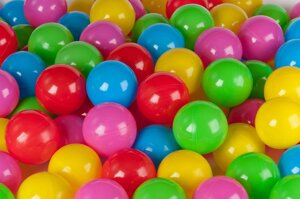 Кульки, м'ячики для сухого басейну 8 см. 2.30грн. 1 шт.