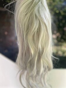 Жіноча перука довге волосся з чубчиком 50 см. колір попелястий холодний блонд, Amazon, Німеччина