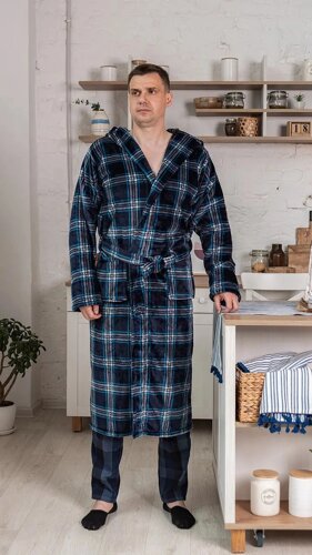 Чоловічий махровий халат на запах синій в клітку, теплий домашній халат велсофт з кишенями і капюшоном