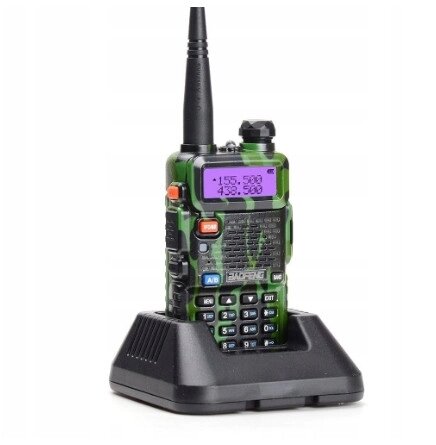 Портативна рація Baofeng UV-5R FM радіо + ліхтарик (Камуфляж) від компанії shop-shap - фото 1