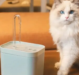 Диспенсер води для котів і собак 1.5 л Дозатор води для хатніх тварин