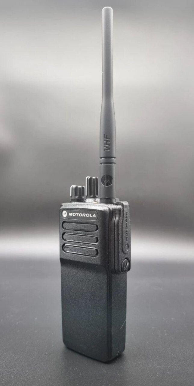 Motorola DP4400 VHF AES256 від компанії Матеріали - фото 1