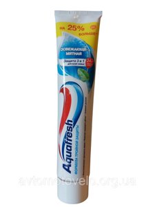 Зубна паста Aquafresh Family 125 мл Свіжість і м'ята