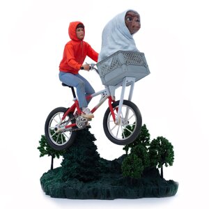 Статуетка E. T. THE EXTRA TERRESTRIAL E. T. and Elliot Art Scale 1/10 (Інопланетянин)