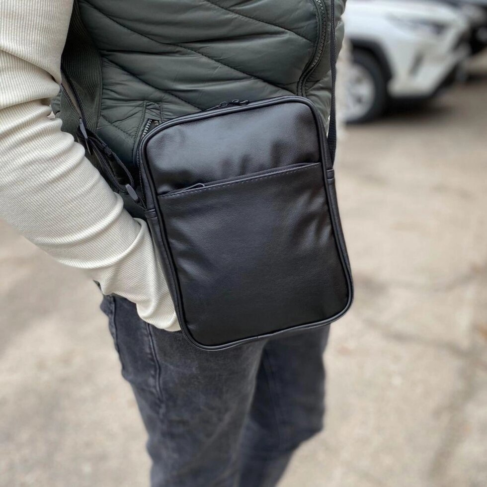Чоловіча сумка барсетка через чорне плече від компанії K V I T K A - фото 1
