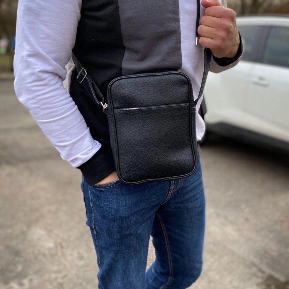 Чоловіча сумка для дрібних речей барсетка через чорне плече від компанії K V I T K A - фото 1
