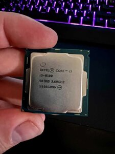 Core i3 8100 3.6 GHZ Socket 1151 + Кулер