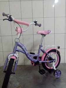 Дитячий велосипед.