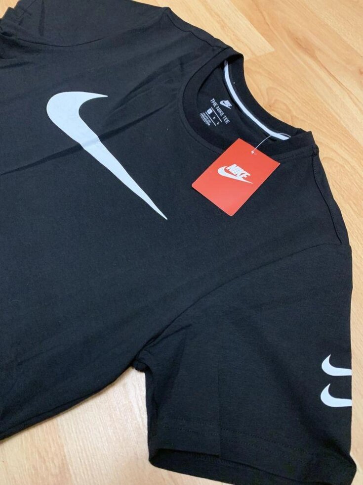 Футболка Nike Swoosh від компанії K V I T K A - фото 1