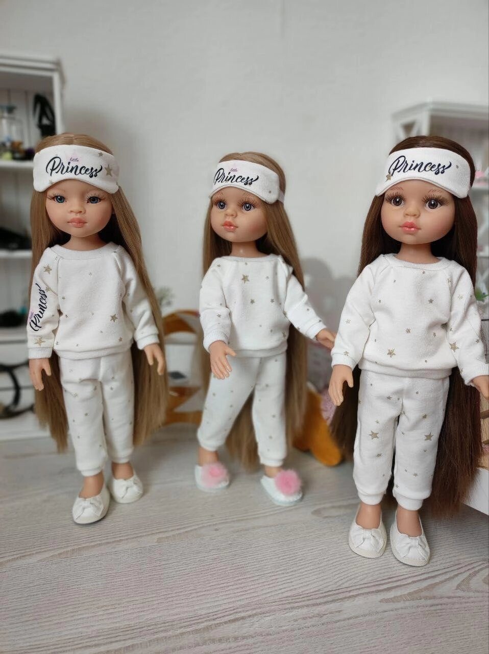 Лялечки Паола Рейна в стильній піжамі Princess/Paola Reina, 32 см від компанії K V I T K A - фото 1