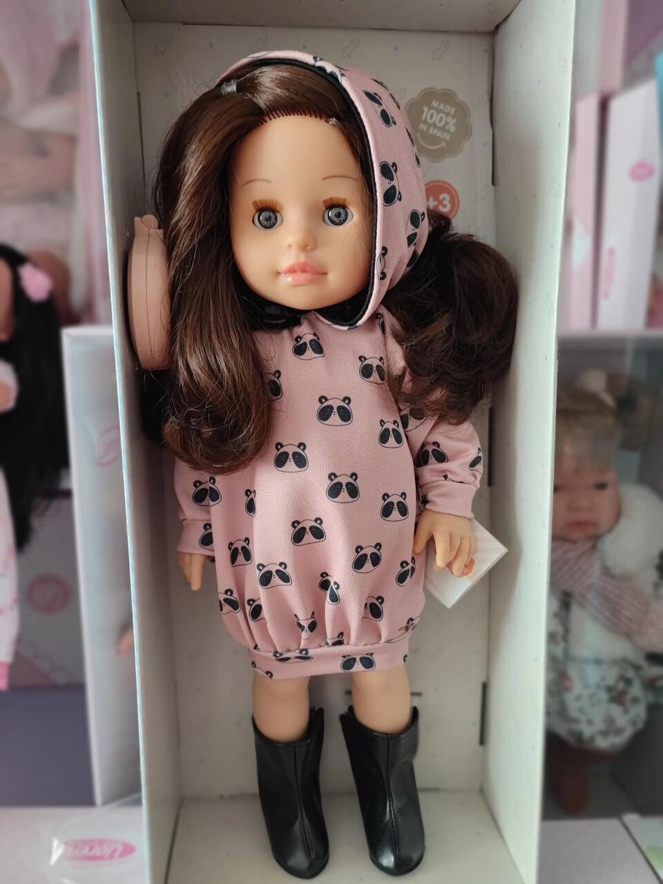 Лялька Паола Рейна Сой ту, закриває очі, 42 см від компанії K V I T K A - фото 1