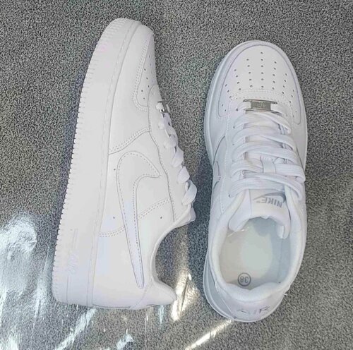 Nike Air AF-1 Жіночі шкіряні білі кросівки
