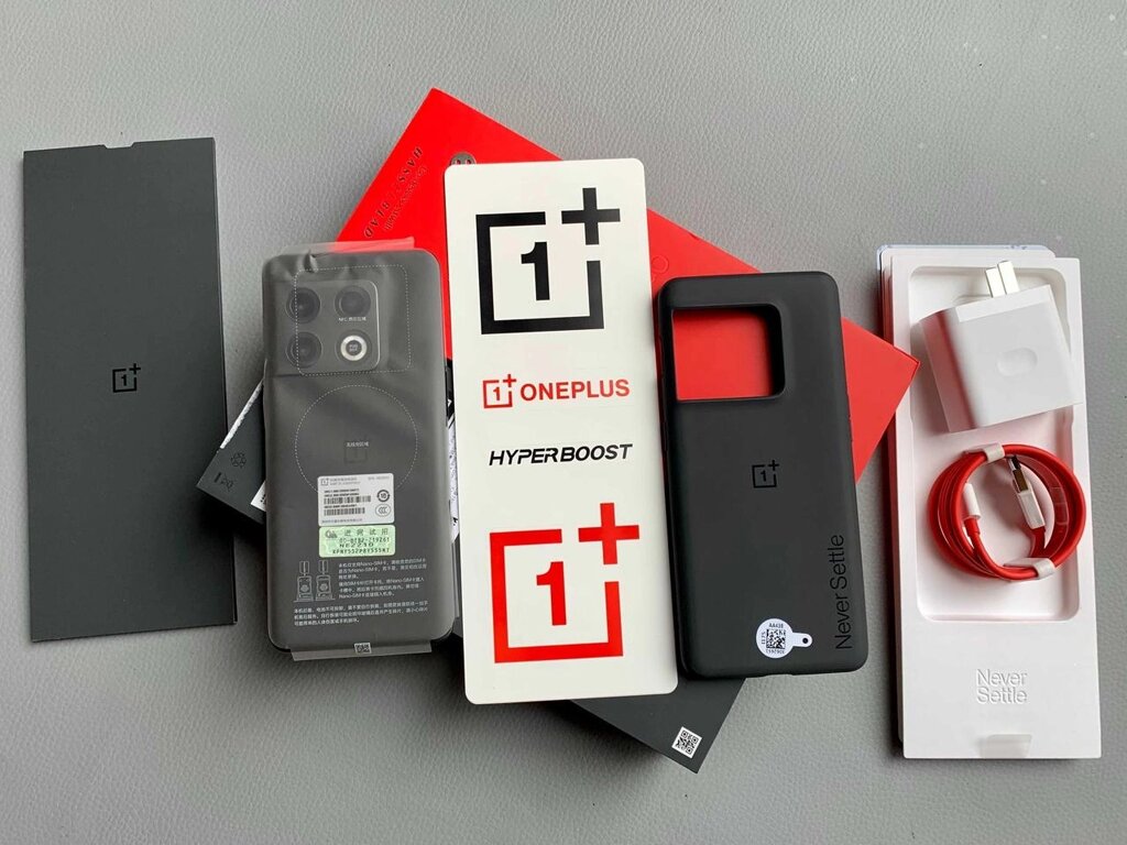 Новий OnePlus 10 Pro 12/256 Black Payment за гарантією деталей від компанії K V I T K A - фото 1