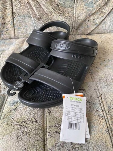 Нові оригінал Крокс Crocs classic sandal black roomy fit, розмір M12