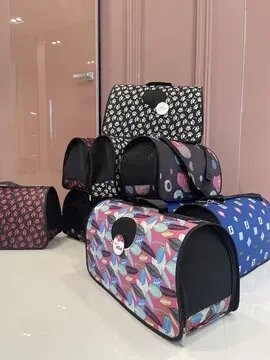 Переноска сумка транспортер для собак/кішок M з кольорової тканини від компанії K V I T K A - фото 1
