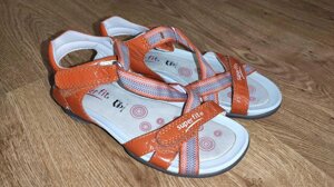 Босоніжки Superfit 31 помаранчеві як нові сандалі