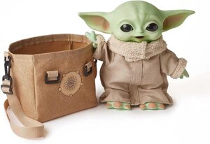 Малюк Йода у сумці зі звуком, Мандалорець Star Wars The Child, Mattel