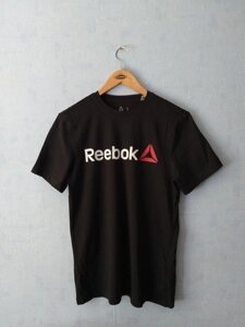 Спортивна чоловіча футболка Reebok
