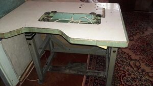 Стіл для промислової швейної машини
