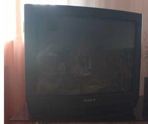 Тб sony trinitron KV-G21M1