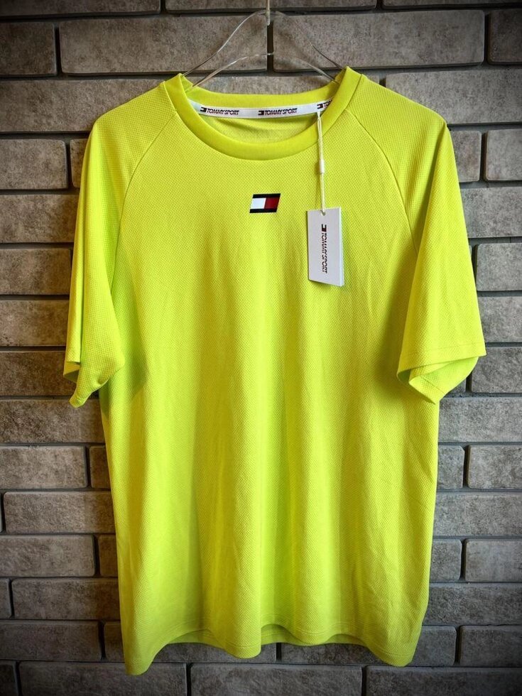 Tommy Hilfiger sport, яскрава футболка на літо від компанії K V I T K A - фото 1
