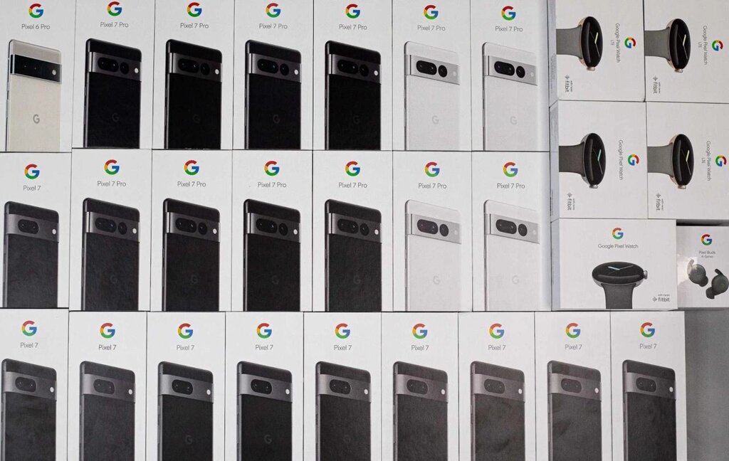 В наявності Google Pixel 7 Pro 12/128 ГБ чорна нова гарантія від компанії K V I T K A - фото 1