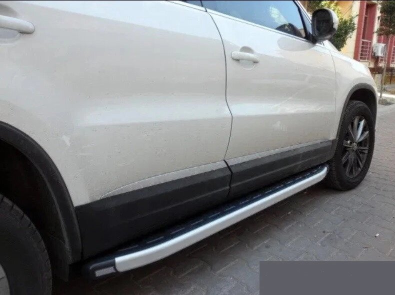 Бічний захист пороги майданчик Volkswagen Tiguan 2015+ кенгурятник захист задня дуги пороги від компанії AUTOAS - фото 1